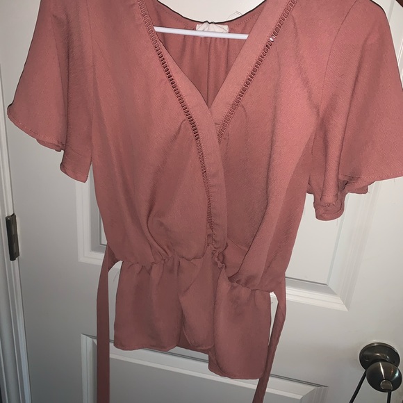 Blush top - Picture 3 of 3